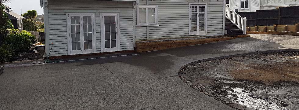 Concrete driveway freshly installed for a happy client in Kohimarama Concrete driveway freshly installed for a happy client in Kohimarama